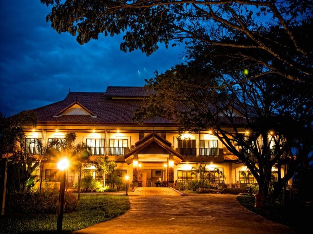 Kong Garden View Resort Чианграй Экстерьер фото